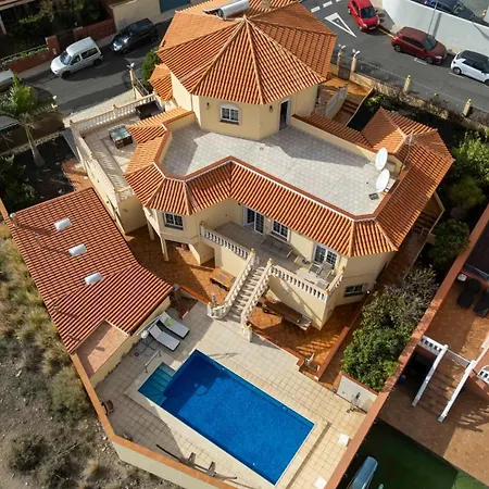 Luxury בית נופש