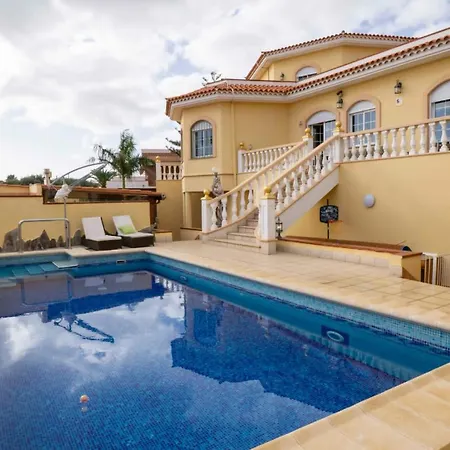 Luxury Candelaria