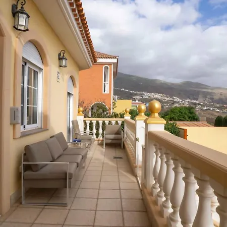 Luxury * Candelaria